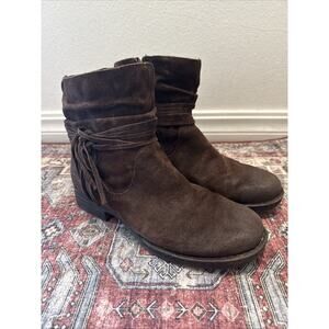 Born Cross Brown Suede Peltro Distressed D70306 Womens Boots, Size 11 M New
